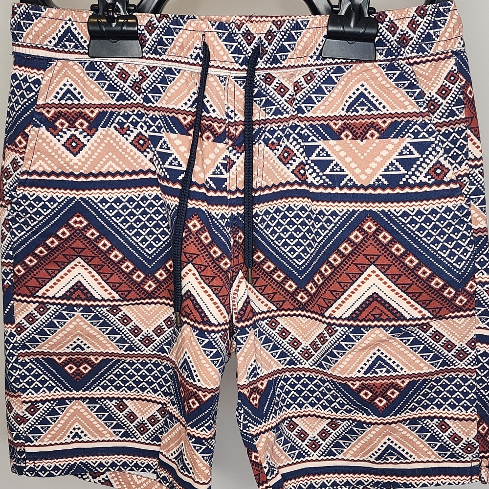 21 Men Shorts / M 32